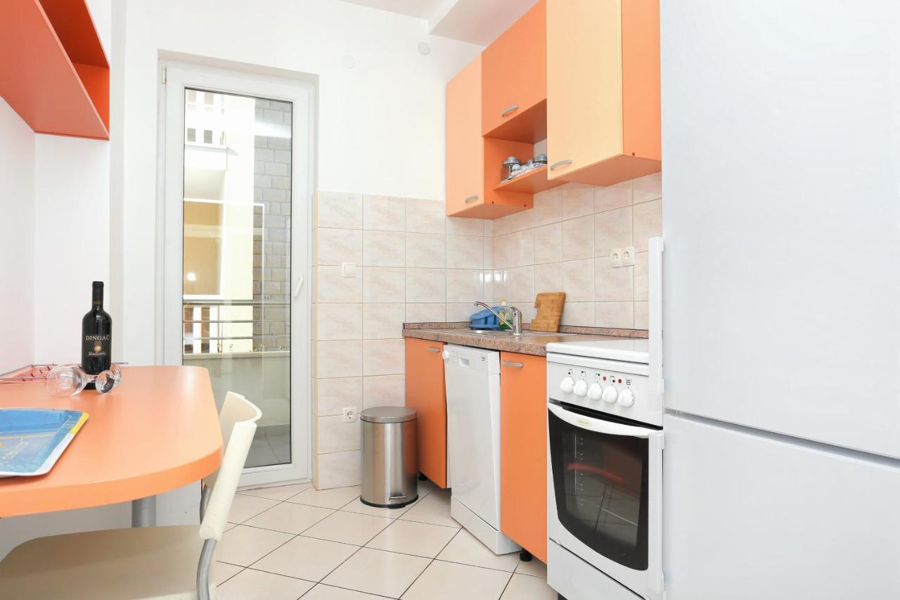 Apartments By The Sea Stanici, Omis - 2764 Tice المظهر الخارجي الصورة